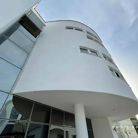 Hotel Gjuta Farke e Madhe