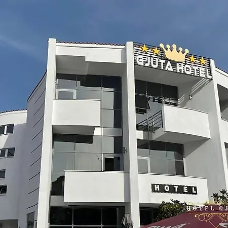 Gjuta 4*