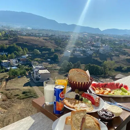 Hotel Gjuta 4*