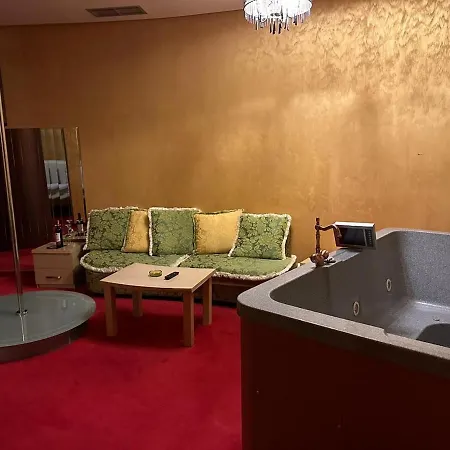 Hotel Gjuta Farke e Madhe