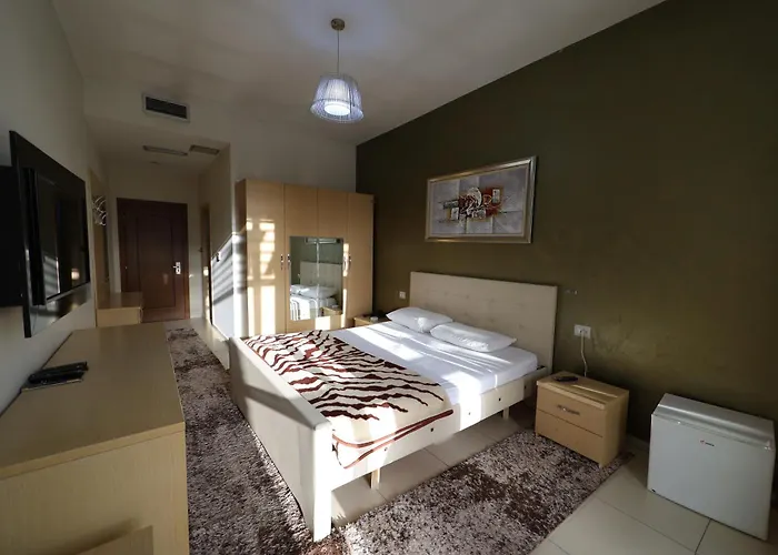 Gjuta Hotel 4*